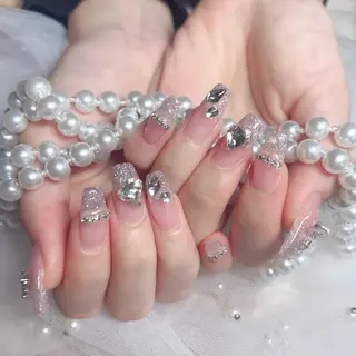 ネイル Maggie Nail🦩のネイルデザイン
