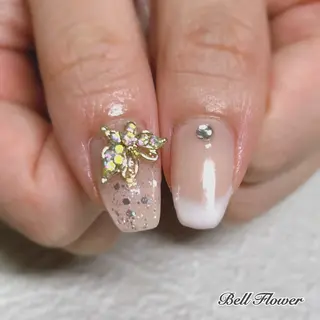 ネイル Bell Flowerのネイルデザイン