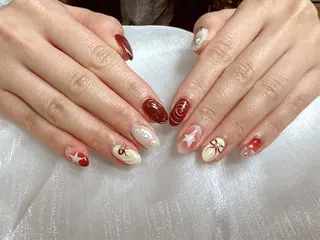 ネイル ネイルサロンエクラ 🫧Shizukaのネイルデザイン