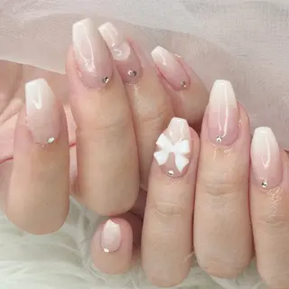 ネイル nailsalon Lithos所属・nailsalon Recontreのネイルデザイン