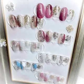 ネイル Vogusty's Nail 鶴見店のネイルデザイン