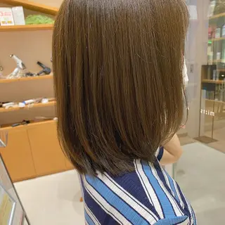 ミディアム カラー 下川 由貴のヘアスタイル