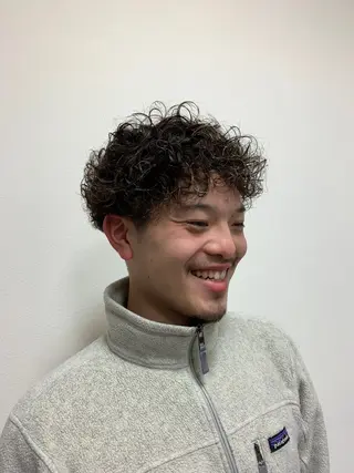 パーマ メンズ 星野 真壱のヘアスタイル