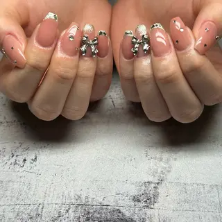 ネイル 𝐫𝐚𝐢 𝐧𝐚𝐢𝐥の眉毛・アイブロウイメージ