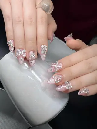 ネイル Lee Nailsのネイルデザイン
