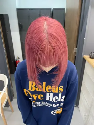 ショート カラー カットモデル/ ハイトーン/ゆうあのヘアスタイル