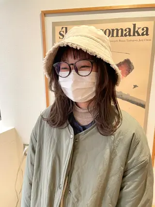 ミディアム カラー ヒナゴ トヨカズのヘアスタイル