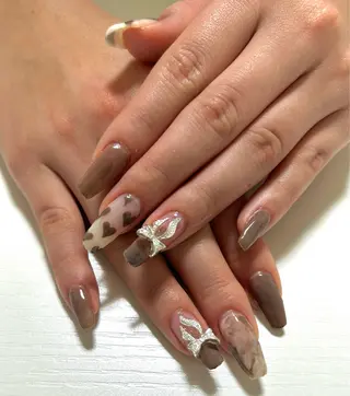 ネイル colors荻窪所属・Colors 荻窪のネイルデザイン