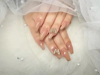 ネイル AYAKA🩵難波♡ 韓国ネイルで可愛く♡のネイルデザイン