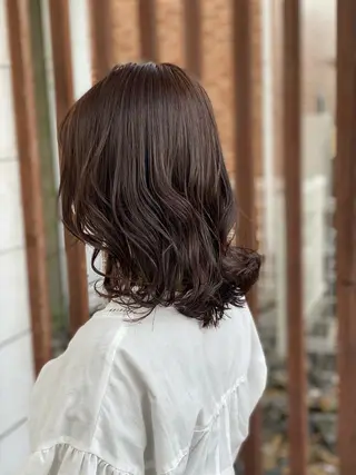 ミディアム ému エミュ　hair &spa所属・近藤 みゅうまのヘアスタイル