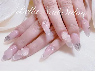 ネイル Bella Nail Salonパラジェルのネイルデザイン