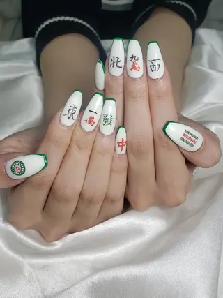 ネイル ビジュード ネイルのネイルデザイン