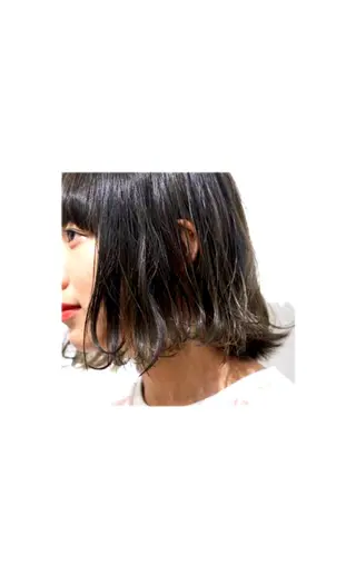 ショート カラー ワタベ ハヤト/ トップデザイナーのヘアスタイル