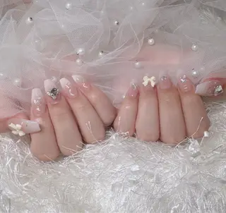 ネイル u1salon所属・ゆい ユイのネイルデザイン