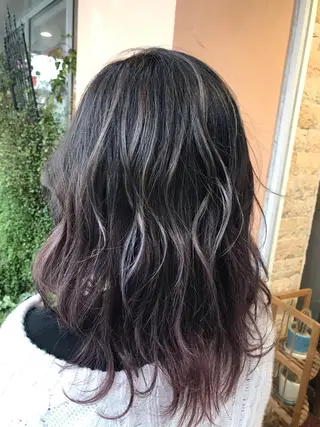 セミロング 下條 真のヘアスタイル