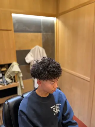 セミロング メンズ 山村 翔馬のヘアスタイル