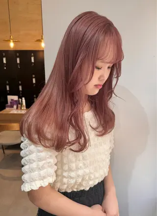 ロング Juri /暖色カラーのヘアスタイル