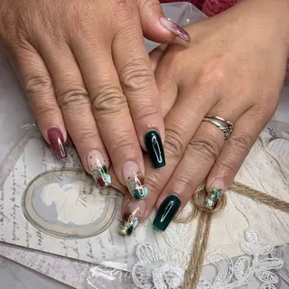 ネイル Fairyフェアリーネイルサロン所属・Nail Hibi サロンのネイルデザイン