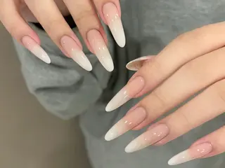 ネイル Venusパラジェル 長さだし専門店のネイルデザイン