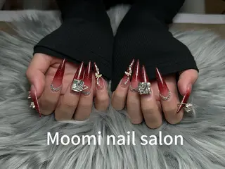 ネイル Moomi nail salonのネイルデザイン