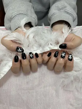 ネイル DEMAIN- 🌹のネイルデザイン