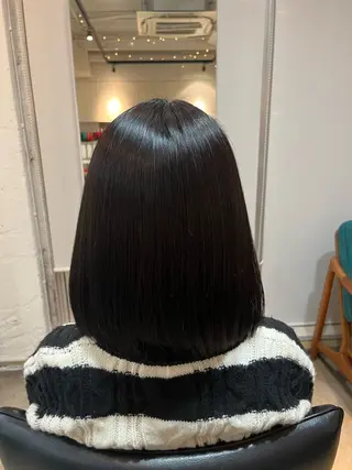 ミディアム カラー 栗林 惟のヘアスタイル