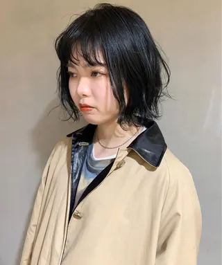 ミディアム カラー パーマ SALOWIN梅田茶屋町店所属・ウルフレイヤーカット /チヒロのヘアスタイル