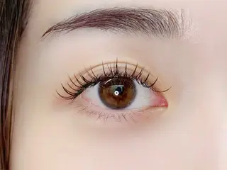 マツエク・マツパ 束感/ナチュラル/ mikuのマツエク・マツパデザイン