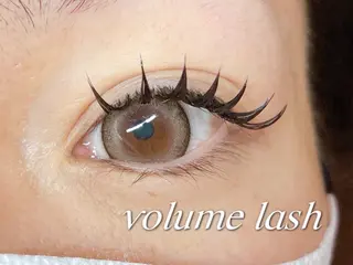 マツエク・マツパ UON【ウオン】所属・まつげとまゆげ UON《うおん》のマツエク・マツパデザイン