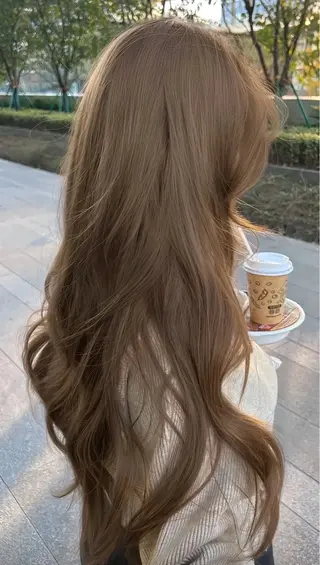 ロング カラー 中韓🇨🇳🇰🇷 🤍TAKAHIROのヘアスタイル