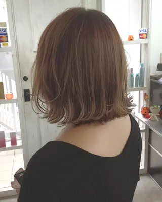 ショート カラー パーマ 榎園 由美のヘアスタイル