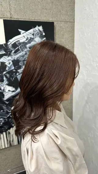 ミディアム 岩間 萌々果/eimのヘアスタイル