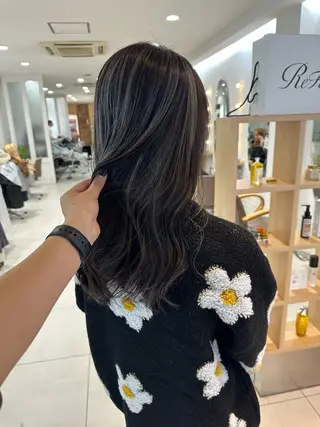 ロング カラー 山下恋佳/矢場町/ ブリーチ/ショートのヘアスタイル