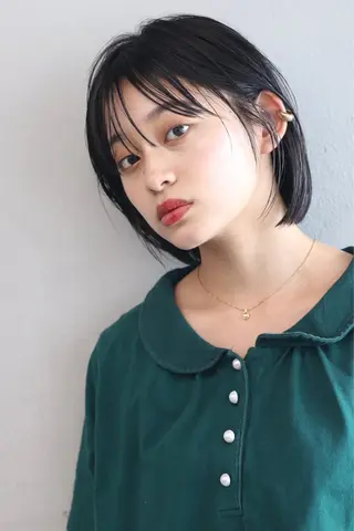 ショート カラー 柏 ウルフ/レイヤー 田中佐和🐺のヘアスタイル