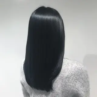 セミロング カラー ヘアアレンジ Zina渋谷エリア マネージャShionのヘアスタイル