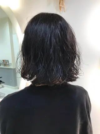 ミディアム パーマ 坂口 愛のヘアスタイル
