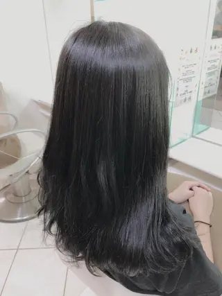セミロング カラー 保住 亮太のヘアスタイル