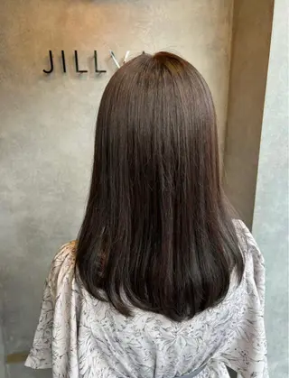 ロング N°jillva 𝑘𝑎𝑟𝑖𝑛のヘアスタイル