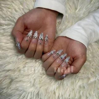 ネイル Tiara👑 Kaedeのネイルデザイン