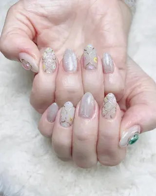 ネイル 岩山 直子のネイルデザイン