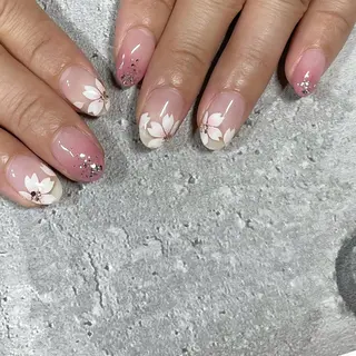 ネイル 東 千夏のネイルデザイン