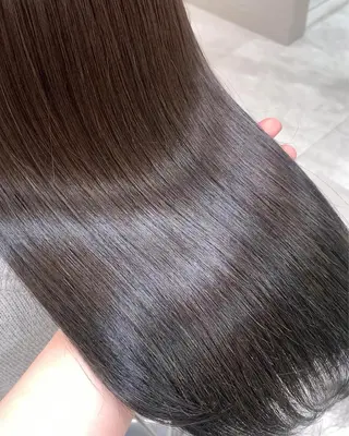 ロング 近 紗理奈のヘアスタイル