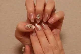 ネイル Earth Total Beauty Salon所属・アース　トータル ビューティサロンのネイルデザイン