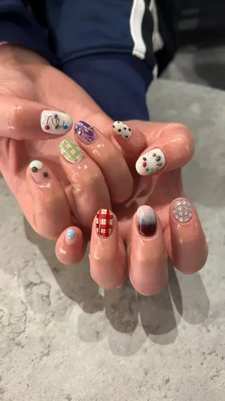 ネイル sayaka 🩰のネイルデザイン