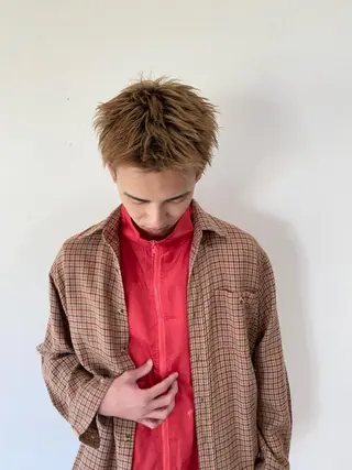 ショート andthebricks所属・剱持 介里のヘアスタイル