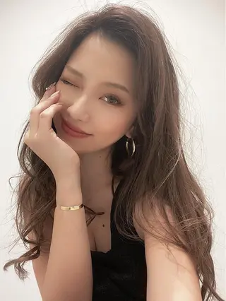 ロング カラー レイヤーカット BLend 渋谷のヘアスタイル