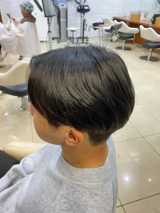 メンズ うる艶カラー/ 髪質改善/まい🪐‪のヘアスタイル