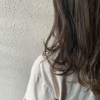 ミディアム カラー chouette/ 根本優希のヘアスタイル