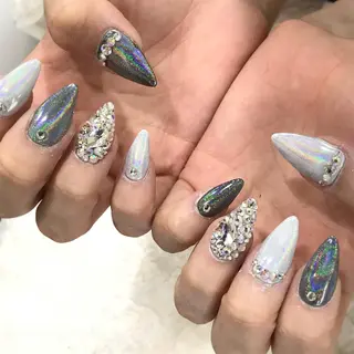 ネイル 渋谷ビュレネイル Kaoruのネイルデザイン