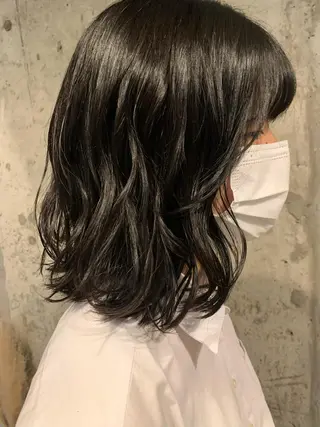 ミディアム Asti blanche所属・ブリーチなしWカラー /地毛風/小林凪沙のヘアスタイル